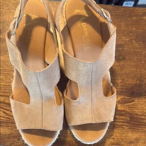 Tan Women's Sandals